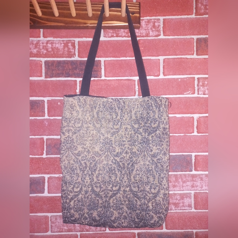 Tapestry tote - Picture 3 of 5